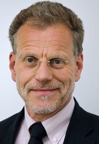 Dr. Dominik Graf von Stillfried